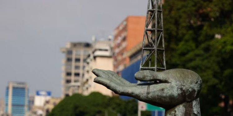 Milionat e naftës së Venezuelës në bankat e Katarit – skema sekrete e administratës Trump