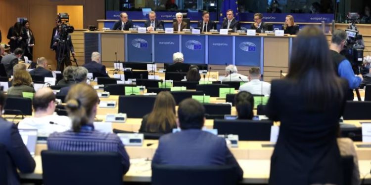 Shefi i NATO-s: Evropa “le të vazhdojë të ëndërrojë” nëse mendon se mund të mbrohet pa SHBA-në