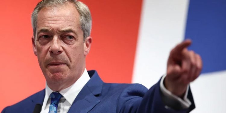 “Armiku” i Ramës, Nigel Farage kundër Keir Starmer dhe Donald Trump: Jo trupa britanike në Ukrainë, jo aneksimit të Groenlandës