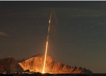 Raketa që ngriti gishtin mbi butonin bërthamor: dita kur bota mendoi se po niste Lufta e Tretë