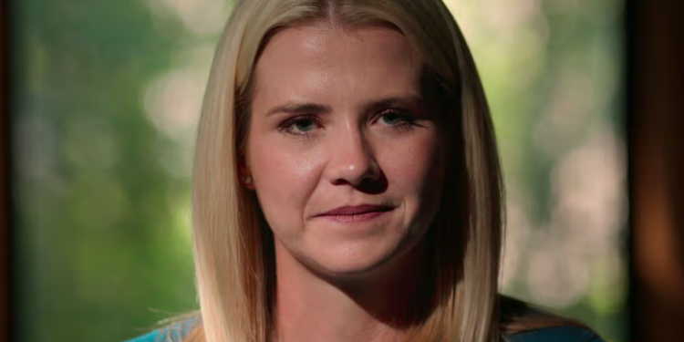 U rrëmbye nga shtrati në moshën 14-vjeçare: historia e mbijetesës që tronditi Amerikën