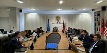 KLP vijon fushatën e promovimeve, shpërthen motra e Egli Progës: Po mbyllni sytë para padrejtësisë!