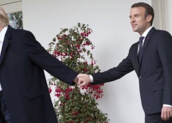 Publikimi i mesazhit privat të Macronit: diplomacia e frikës dhe poshtërimit publik