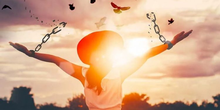 Të falësh veten: rruga për të çliruar turpin dhe për të gjetur paqen e brendshme