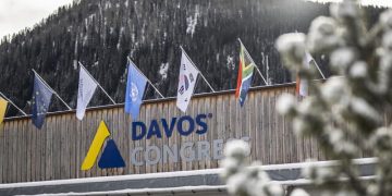 Përçarja globale po afron, ndërsa Davosi përgatitet për edicionin më të madh të tij