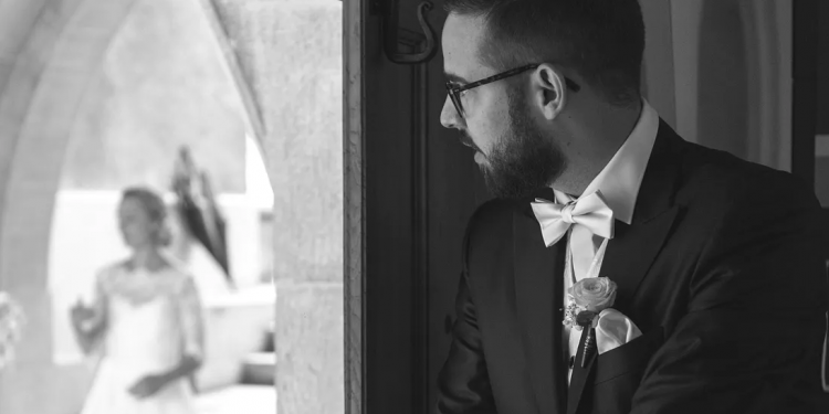 “E dua partneren time, por e kam tradhtuar disa herë”: dilema e një burri që e mundon faji