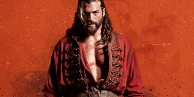 Sandokani i ardhshëm përballë stuhisë: Can Yaman del nga paraburgimi