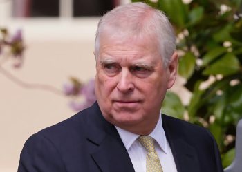 Arrestohet vëllai i Mbretit Charles III, Andrew Mountbatten-Windsor