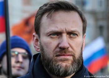 “Navalny u vra me helm bretkose”, pesë vende evropiane akuzojnë Kremlinin