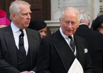 Charles vendos distancë të prerë nga Andrew: “Ligji duhet të marrë rrugën e vet”