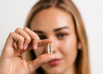 Suplementet e kolagjenit përmirësojnë elasticitetin e lëkurës, por nuk ndalojnë rrudhat