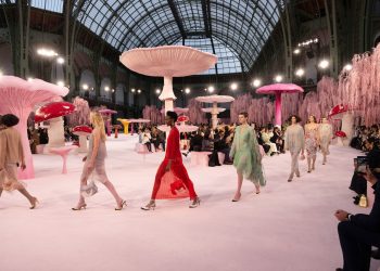 Nga kantieret te parkingjet: pse moda po braktis luksin për karabinatё