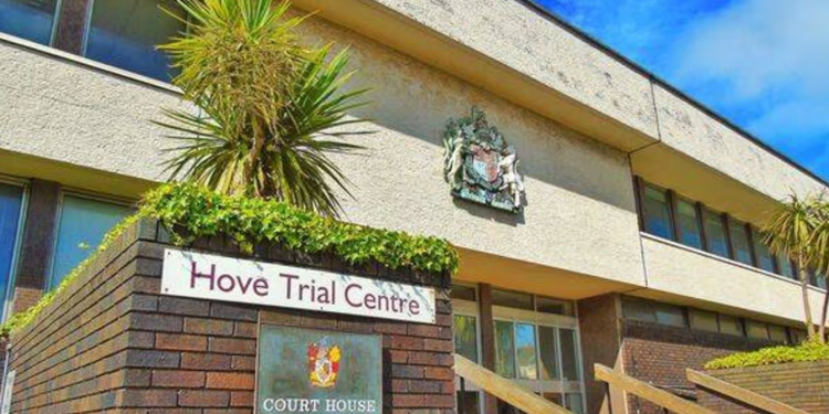 Vogёlushja abuzohet seksualisht nga 3 breza familjarёsh – pesë të dënuar me mbi 100 vite burg