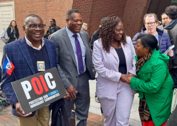 Gjykata i vë “frenat” administratës Trump, bllokohet heqja e statusit mbrojtës për mijëra haitianë