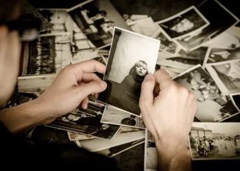 Nostalgjia dhe kujtimet e para: pse e kaluara na ndihmon të jetojmë më mirë sot