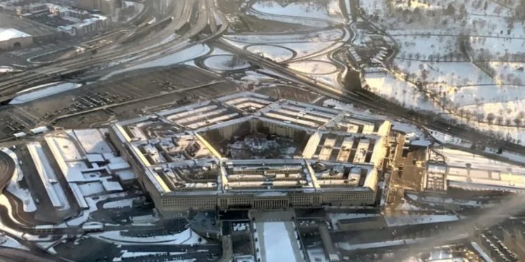 Epsteinit iu ofrua të blinte ndërtesa të lidhura me Pentagonin dhe FBI-në