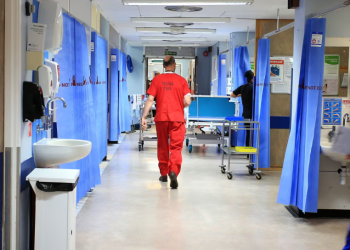 Revolucioni kundër kancerit: Anglia synon të shpëtojë 320 mijë jetë deri në 2035