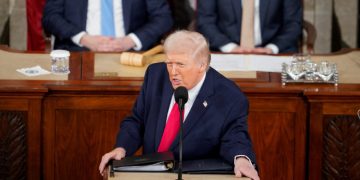 Sondazhi i CNN: Fjalimi i Trump u prit mirë nga republikanët, por nuk i bindi dot mbi koston e jetesës