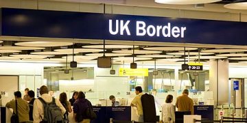 Akuza e fortë në Britani: “Sistemi shëndetësor po krijon skllavëri moderne për emigrantët”