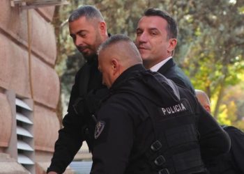 Apeli i GJKKO rrëzon sërish kërkesën e Veliajt, mbetet në “arrest në burg”