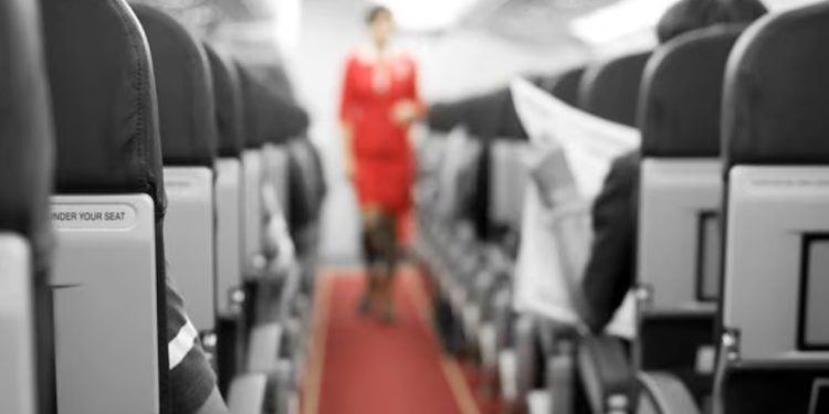 Rritet numri i sulmeve seksuale në avionë