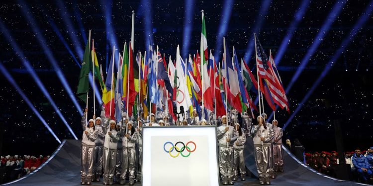 Milano–Kortina 2026 mbyllet me rekorde, emocione dhe polemika