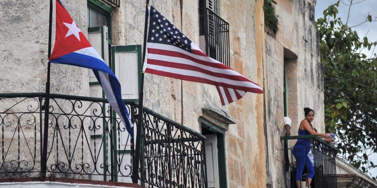 Trump flet për “pushtim miqësor” të Kubës, ndërsa tensionet SHBA–Havana arrijnë kulmin