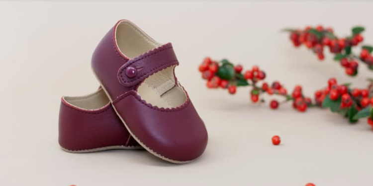 Nga oborri mbretëror drejt falimentimit? Firma e këpucëve të fëmijëve qё vesh dhe Princi George rrezikon mbylljen