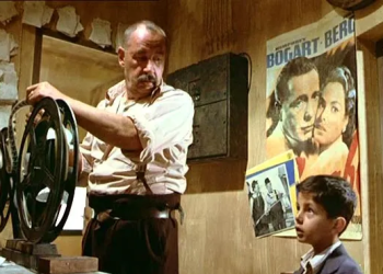 Filmi “Cinema Paradiso”, kryevepra e kinemasë italiane e xhiruar në një fshat arbëresh
