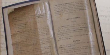 Përmes artefakteve të ruajtura shpaloset rrugëtimi i historisë sonë kombëtare, aty ku dokumenti dhe kujtesa ndërthuren