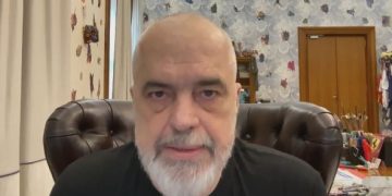 Rama me “kamxhik” kundër drejtësisë, përplasja me gjyqtarët thellohet