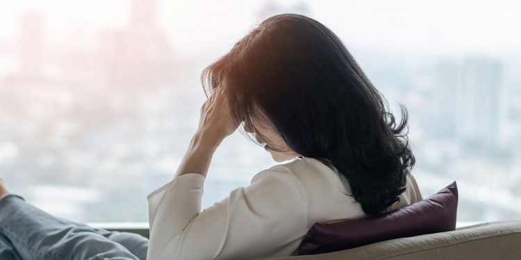 Sondazhi: 3 në 4 gra nuk e dinë se menopauza mund të shkaktojë çrregullime të reja mendore