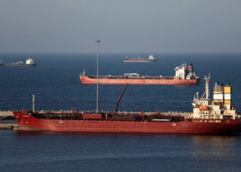 Irani vendos mina në Ngushticën e Hormuzit, SHBA paralajmëron pasoja të rënda