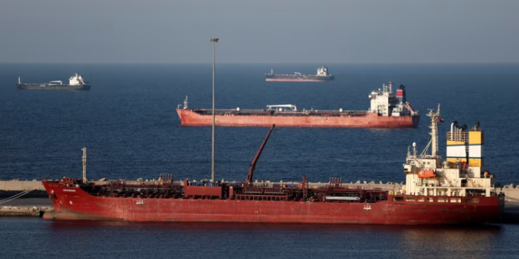 Irani vendos mina në Ngushticën e Hormuzit, SHBA paralajmëron pasoja të rënda