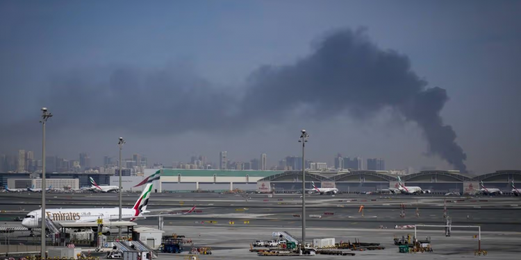 Biletat në stratosferë për t’u larguar nga Dubai: Paniku çon çmimet e avionëve privatë mbi 100 mijë paund