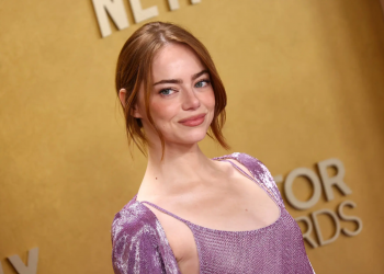 Mode sipërore: Shkëlqimi hollywoodian me veshje të stilit të vjetër ndez tapetin e kuq