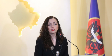 Goditja e ftohtë e Vjosa Osmanit ndaj Kurtit: shpërndan Kuvendin dhe çon Kosovën drejt zgjedhjeve të reja