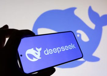 AI misterioz ndez garën globale: “Hunter Alpha” dyshohet si arma sekrete e radhës nga DeepSeek