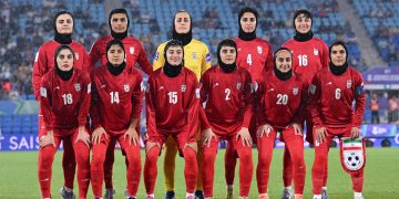 Një vendim i papritur detyron Australinë të zhvendosë me urgjencë futbollistet iraniane