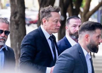 Goditje për Musk: Juria e shpall fajtor për mashtrim ndaj investitorëve të Twitter