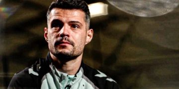 Lotët e suksesit: fama e Granit Xhakёs nuk harron rrugën nga erdhi