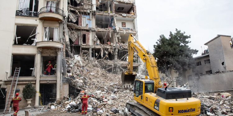 Çfarë fshihet pas planit me 15 pika tё SHBA për Iranin?