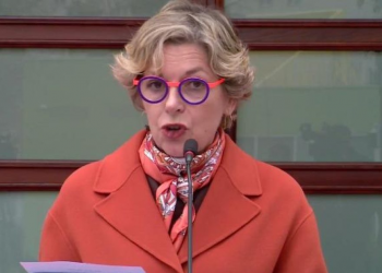 Pas datës 20 tё ҫdo muaji “Ju rujt Zoti!” / Kush mban përgjegjësi për kontratat që lënë pacientët pa analiza?