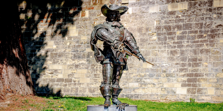 Një varr nën altar dhe një mister 350-vjeçar: a u gjet më në fund musketieri francez D’Artagnan?