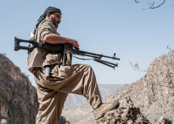 Në hijen e luftës: luftëtarët kurdë presin momentin për t’u futur në betejë kundër Iranit