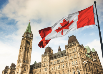 Kanadaja nis luftёn e ashpёr ndaj azilkёrkuesve, ndryshon ligjin dhe forcon rregullat