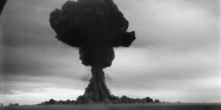 Bota po armatoset sërish: fuqitë bërthamore rrisin arsenalin