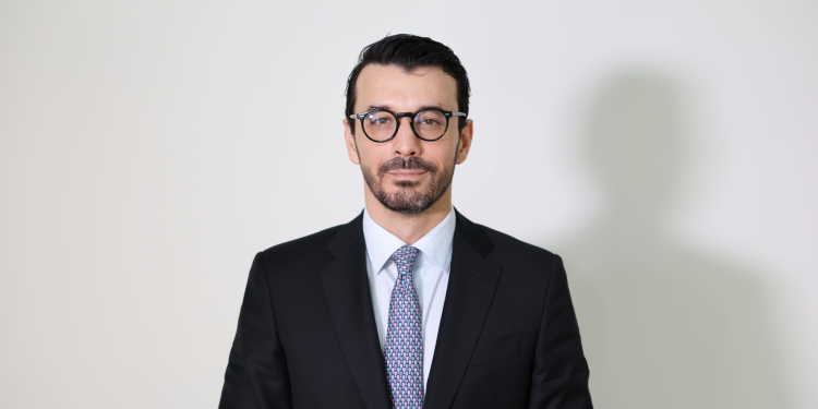 Rekordi i parё i ministres “hije” tё Infrastrukturёs dhe Energjisё: 5 urdhra delegimi brenda ditës