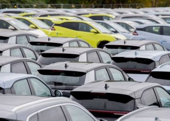 Kriza e naftës “ndez” makinat elektrike: momenti që Kina po priste