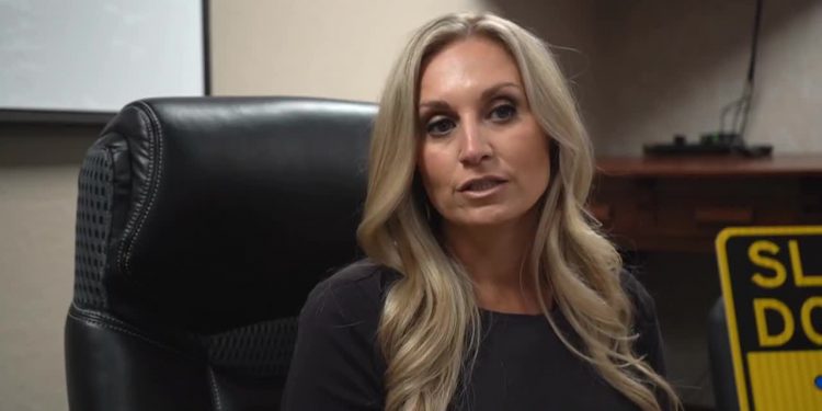 SHBA: Ish-kryebashkiakja në Luiziana shpallet fajtore për pёrdhunimin e një të mituri